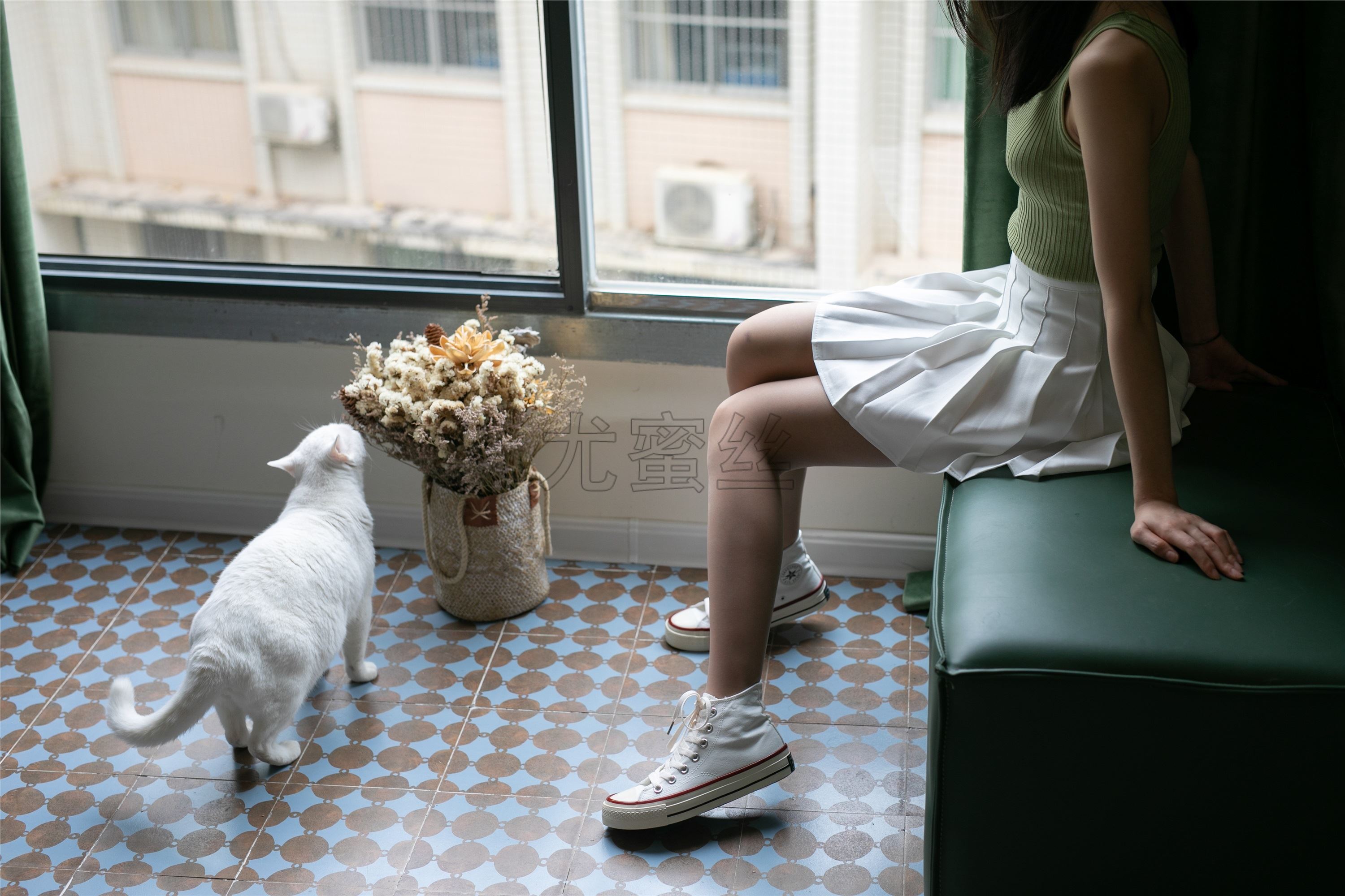 尤蜜丝 穿搭写真 NO.037